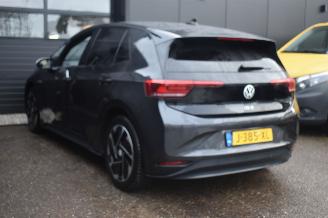 Volkswagen ID.3 58Kwh First 204Pk 3FASE *Navi/Clima/Stoelverwarming picture 3