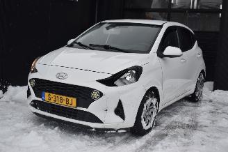 Schadeauto Hyundai I-10 1.0 comfort 67Pk *Airco 2023/2