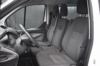 Ford Transit Custom 300 2.2 TDCI 125Pk L2H1 9 Personen *Airco/Navi picture 5