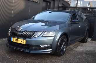 Coche accidentado Skoda Octavia 1.6 Tdi Greentech Sport Business 116Pk *Navi/Clima/Xenon 2019/10