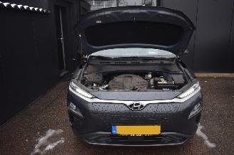 Hyundai Kona 64Kwh Limited 204Pk 3Fase 100% Soh *Navi/Clima/Leder/Stoelverwarming/Schuifdak picture 21