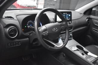 Hyundai Kona 64Kwh Limited 204Pk 3Fase 100% Soh *Navi/Clima/Leder/Stoelverwarming/Schuifdak picture 8