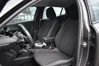 Peugeot 2008 1.2 Puretech Blue Lease Active 131Pk *Navi/Clima/Camera picture 5