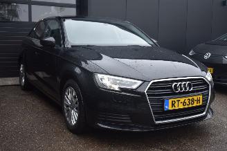 Audi A3 1.6 SPORTBACK Tdi 116Pk *Navi/Clima picture 2