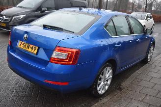 Skoda Octavia 1.6 Tdi Elegance Businessline 105Pk *Navi/Clima/Stoelverwarming/Xenon picture 3