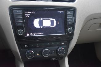 Skoda Octavia 1.6 Tdi Elegance Businessline 105Pk *Navi/Clima/Stoelverwarming/Xenon picture 22
