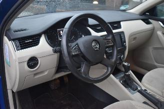 Skoda Octavia 1.6 Tdi Elegance Businessline 105Pk *Navi/Clima/Stoelverwarming/Xenon picture 10