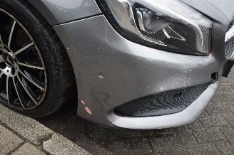 Mercedes A-klasse 1.6 180 Prestige AMG 122Pk *Navi/Clima/Camera/Stoelverwarming picture 18