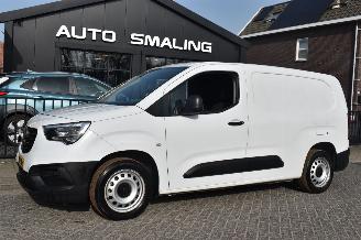 damaged commercial vehicles Opel Combo 1.5 L2H1 102Pk Standaard *Airco/Navi 2023/3