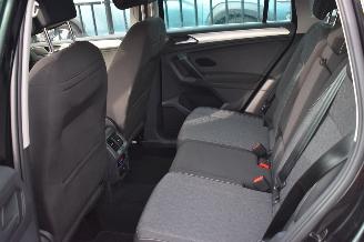 Volkswagen Tiguan 1.5 Tsi Life Business 150Pk *Navi/Clima/Camera/Stoelverwarming picture 6