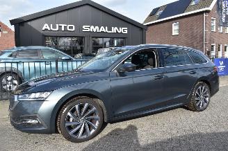 damaged passenger cars Skoda Octavia 1.0 Tsi Business Edition Plus 110Pk *Navi/Clima/Camera/Stoelverwarming 2021/1