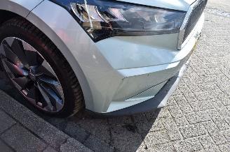 Skoda Enyaq 60Kwh 179Pk 3FASE *Navi/Clima/Camera/Panorama/Stoelverwarming picture 25