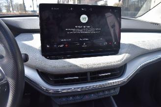 Skoda Enyaq 60Kwh 179Pk 3FASE *Navi/Clima/Camera/Panorama/Stoelverwarming picture 12