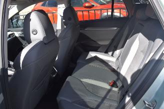 Skoda Enyaq 60Kwh 179Pk 3FASE *Navi/Clima/Camera/Panorama/Stoelverwarming picture 6