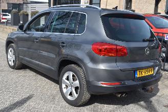 Volkswagen Tiguan 2.0 Tdi Sport&Style 4 Motion 140Pk *Airco/Navi/Stoelverwarming picture 4