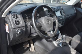 Volkswagen Tiguan 2.0 Tdi Sport&Style 4 Motion 140Pk *Airco/Navi/Stoelverwarming picture 8