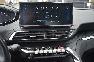 Peugeot 3008 1.2 Puretech Active Pack 131Pk *Navi/Clima/Camera picture 8