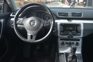 Volkswagen Passat 1.6 Tdi Bluemotion Executive 140Pk *Airco/Navi picture 8