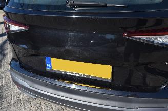 Skoda Enyaq 60Kwh IV 179Pk 3FASE *Navi/Clima/Panorama/Stoelverwarming picture 18