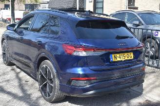 Audi Q4 E-Tron 40 77kwh S Competition 204Pk 3FASE *NAvi/Clima/Camera/Schuifdak/stoelverwarming picture 4
