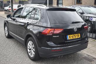 Volkswagen Tiguan 2.0 Tdi Comfortline Business 150Pk *Navi/Clima picture 4