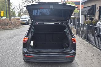 Volkswagen Tiguan 2.0 Tdi Comfortline Business 150Pk *Navi/Clima picture 14
