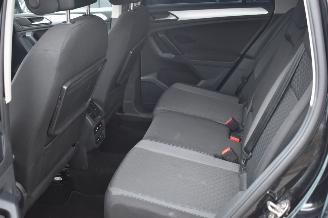 Volkswagen Tiguan 2.0 Tdi Comfortline Business 150Pk *Navi/Clima picture 6