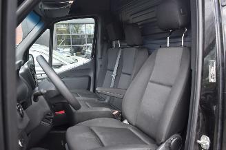 Mercedes Sprinter 319 1.9 CDI L4H3 RWD 190Pk *Navi/Clima/Stoelverwarming picture 5