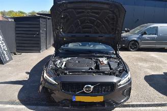 Volvo V-60 2.0 T6 Plug-in Hybrid AWD Plus Dark 253Pk *Navi/Clima/Camera/Panorama/Stoelverwarming picture 21