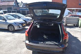Volvo V-60 2.0 T6 Plug-in Hybrid AWD Plus Dark 253Pk *Navi/Clima/Camera/Panorama/Stoelverwarming picture 15