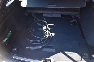 Volvo V-60 2.0 T6 Plug-in Hybrid AWD Plus Dark 253Pk *Navi/Clima/Camera/Panorama/Stoelverwarming picture 16