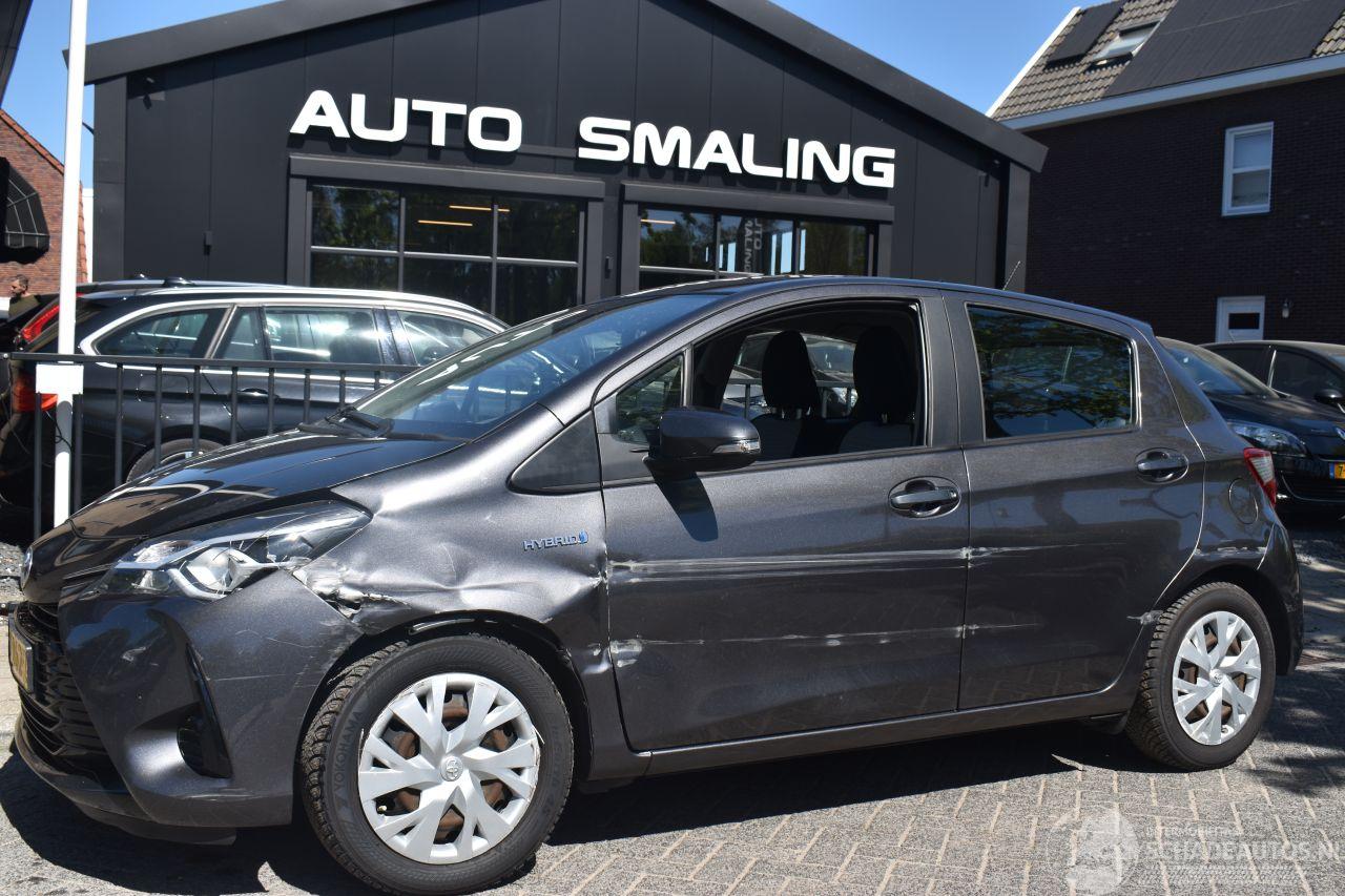 Toyota Yaris 1.5 Hybrid Aspiration 75Pk *Navi/Clima/Camera