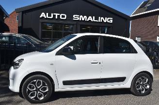 Unfallwagen Renault Twingo 22Kwh R80 E-tech Equilibre 82Pk SOH 93% *Navi/Clima 2023/1