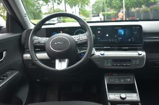 Hyundai Kona 48.6Kwh Comfort Smart 135Pk 3FASE SOH 100% *Navi/Clima/Camera/stoelverwarming picture 8