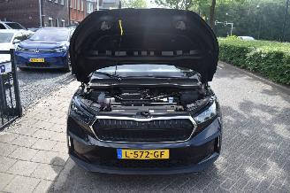 Skoda Enyaq IV 80 Comfort Sport Plus Leder 3FASE SOH 90% 204Pk *Navi/Clima/panorama/360 camera picture 19
