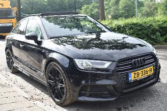 Audi A3 2.0 Tdi Limousine Sport S line Edition 150Pk *Navi/Clima/Schuifdak/Xenon picture 2