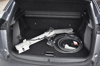 Peugeot e-2008 50Kwh EV Allure 136Pk 3 Fase SOH 96% *Navi/Clima/Camera/Stoelverwarming picture 18