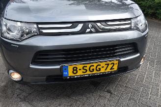 Mitsubishi Outlander 2.0 Intense+ 150Pk 2WD 7 personen *Navi/Clima/Camera picture 21