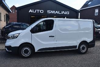 Unfall Kfz Van Renault Trafic 2.0 Dci 150Pk T29 L1H1 Comfort *Navi/Airco 2022/5