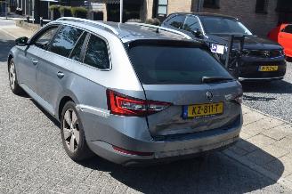 Skoda Superb 1.6 Tdi Ambition Business 120Pk *Clima/Navi picture 4