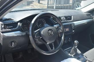Skoda Superb 1.6 Tdi Ambition Business 120Pk *Clima/Navi picture 6