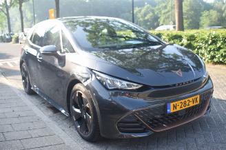 Auto incidentate Cupra Born 62Kwh Adrenaline One 204Pk 3FASE 89% SOH *Navi/Clima/Camera/Stoelverwarming 2021/12