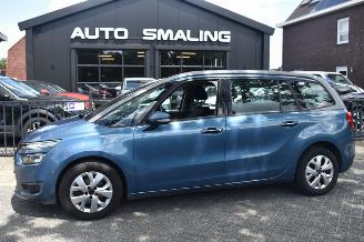 Vaurioauto  passenger cars Citroën Grand C4 Picasso 1.6 Bluehdi business 120Pk 7 personen *Navi/Clima 2015/9