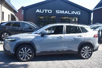 Vaurioauto  passenger cars Toyota Corolla Cross 1.8 Hybrid 140 Dynamic 98Pk *Navi/clima/Camera 2023/8
