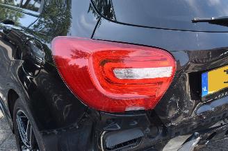 Mercedes A-klasse 1.6 180 Ambition AMG Line 122Pk *Navi/Clima/Panorama/Xenon picture 17