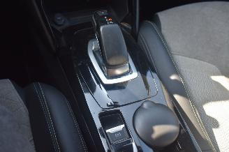 Peugeot e-2008 50Kwh EV GT Pack 136Pk 3Fase *Navi/Clima/Camera/Stoelverwarming picture 11