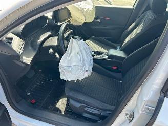 Peugeot e-208 50Kwh EV Allure 136Pk *Navi/Clima picture 6