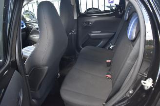 Peugeot 108 1.0 e-VTI Allure 72Pk *Navi/Clima/Camera picture 7