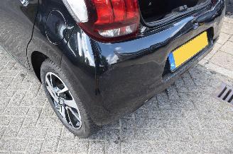 Peugeot 108 1.0 e-VTI Allure 72Pk *Navi/Clima/Camera picture 19