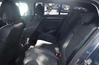 Renault Mégane 1.3 Tce 140Pk Equilibre *Navi/Clima picture 6